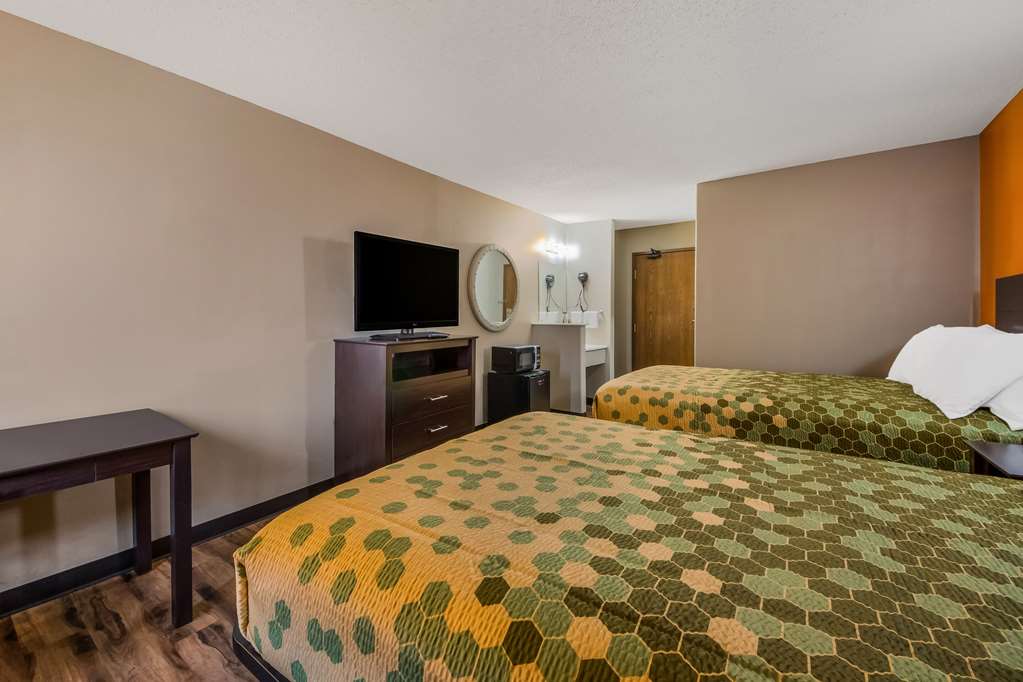 EconoLodge San Antonio Seaworld Medical Center - photo 14