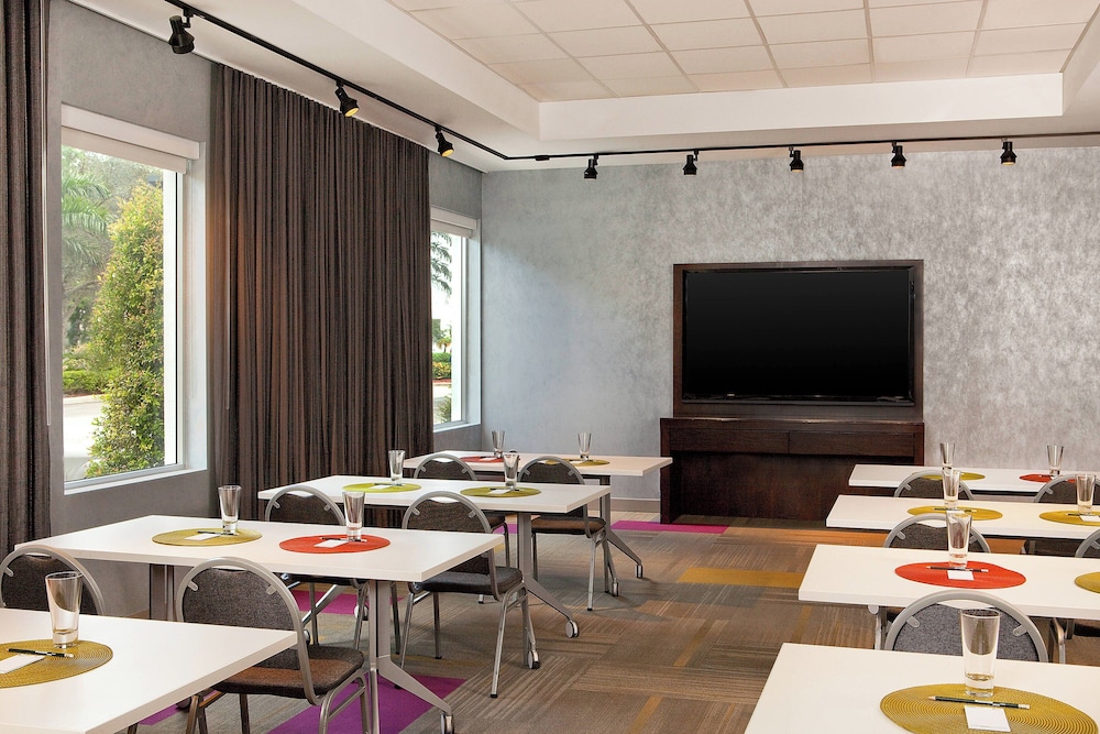Aloft Miami Doral - photo 76