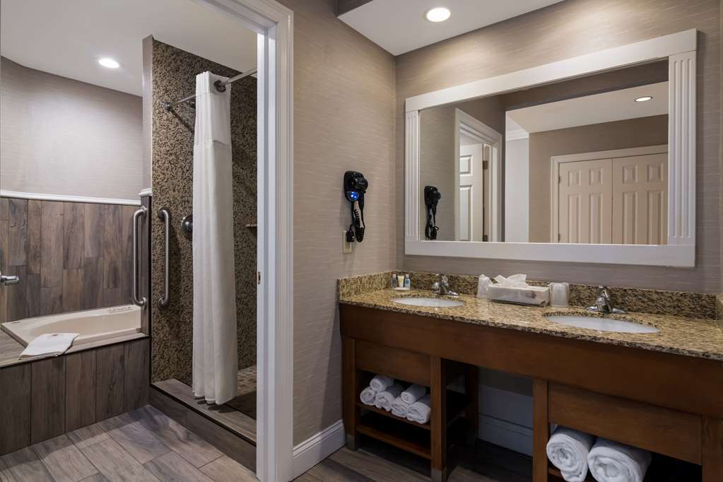 Comfort Inn & Suites Plattsburgh Morrisonville - photo 14