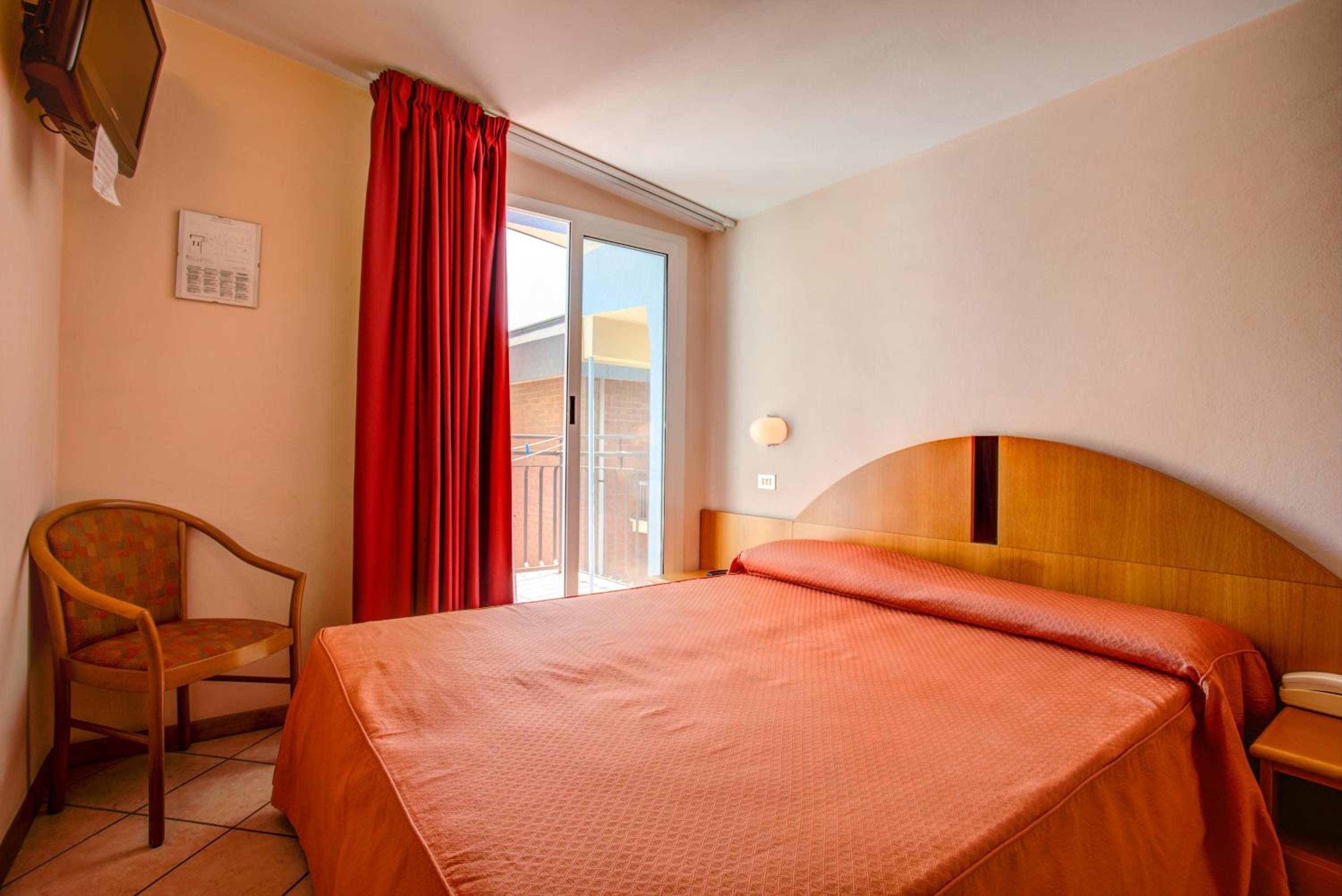 Hotel Rosalba Resort — Rimini — photo 4