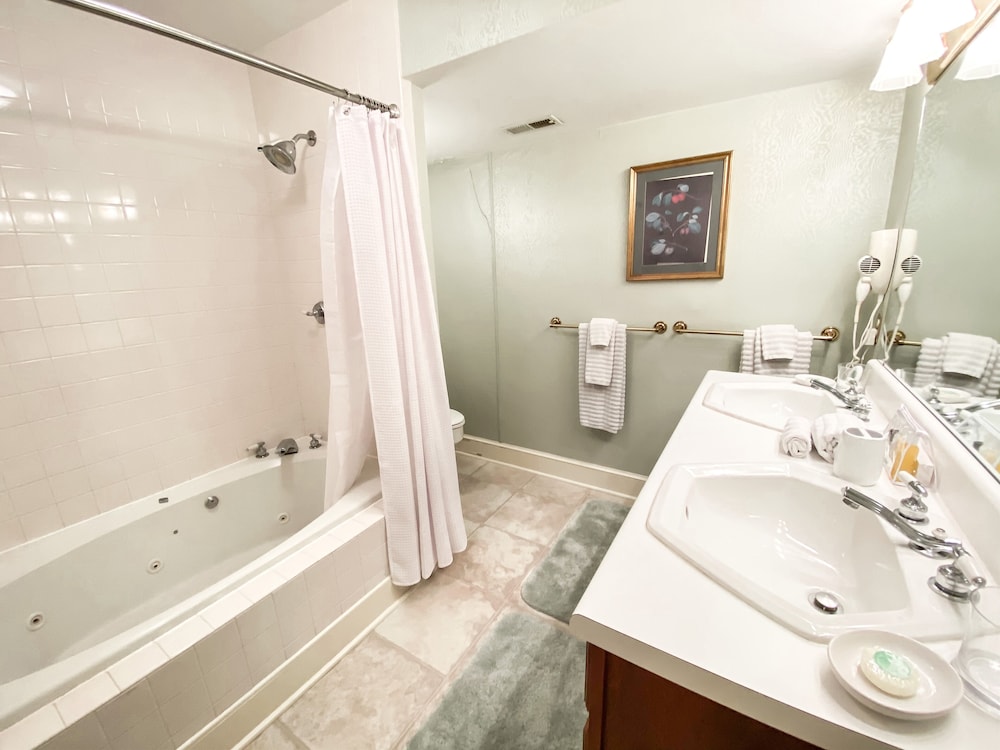Abigail Inn - photo 41