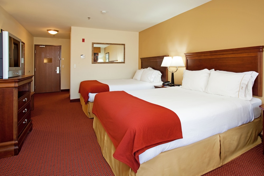 Holiday Inn Express & Suites Tooele by IHG - photo 6