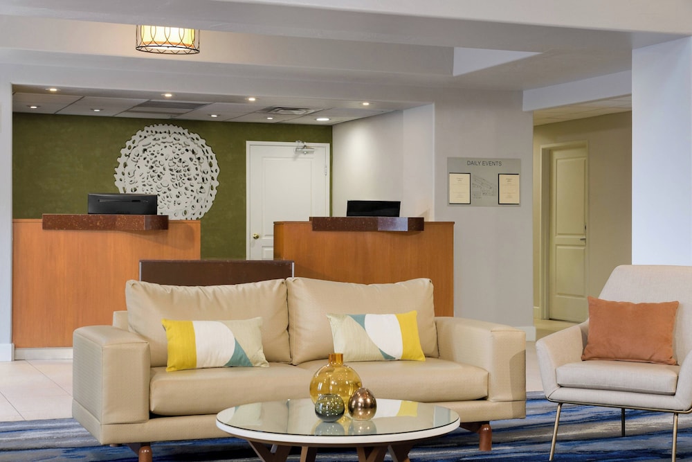Fairfield Inn & Suites San Diego Old Town - photo 5