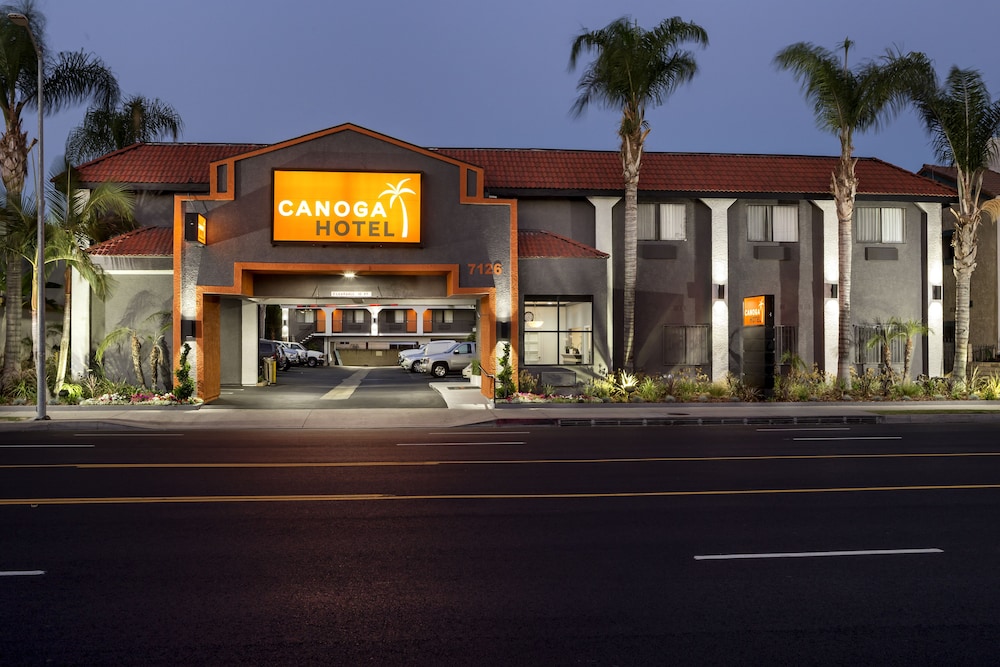 Canoga Hotel - photo 17
