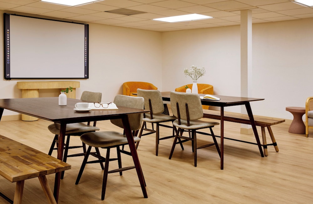 Voco Kissimmee Orlando By IHG - photo 47