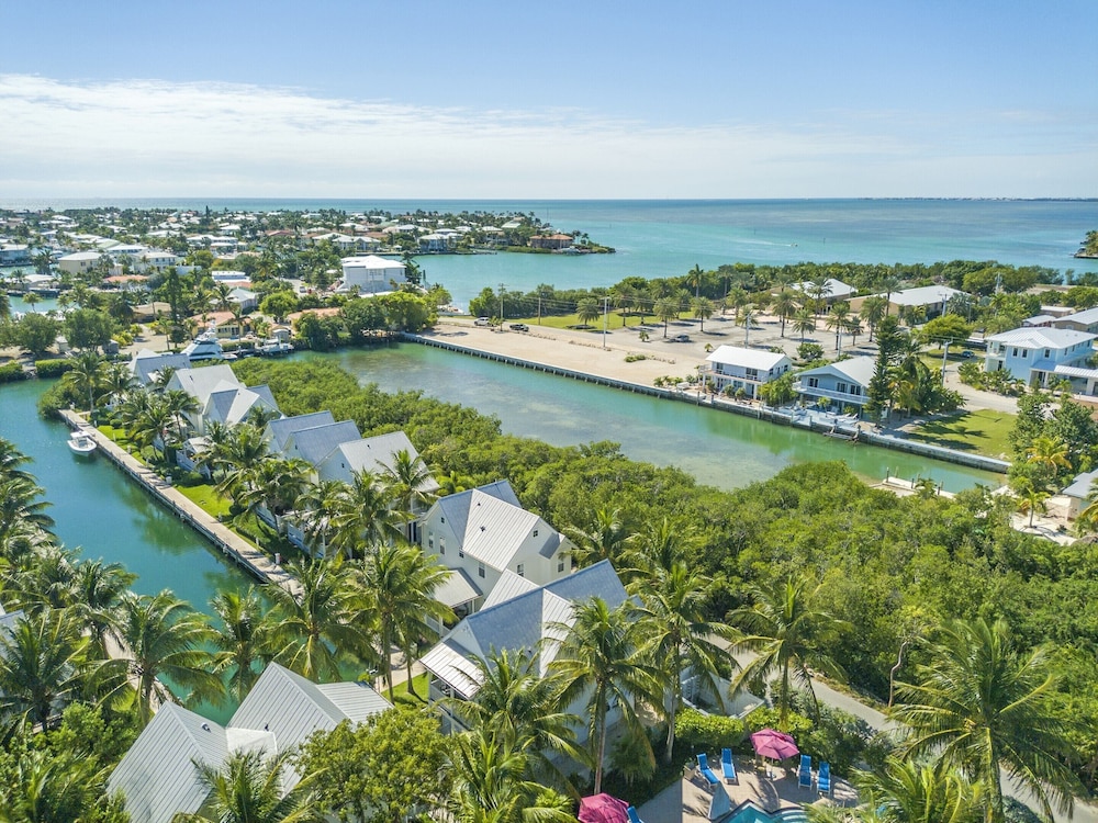 Coral Lagoon Resort Villas & Marina by KeysCaribbean - photo 79