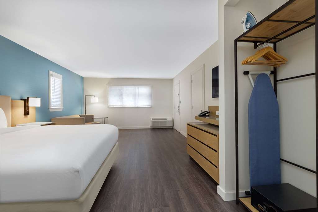 Hotel Manteo Trademark Collection by Wyndham - photo 23