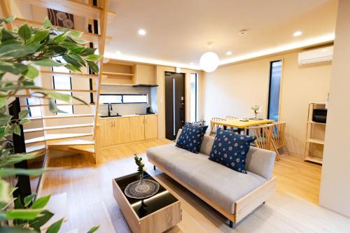 百合 Yuri - carbon neutral hotel in Osaka