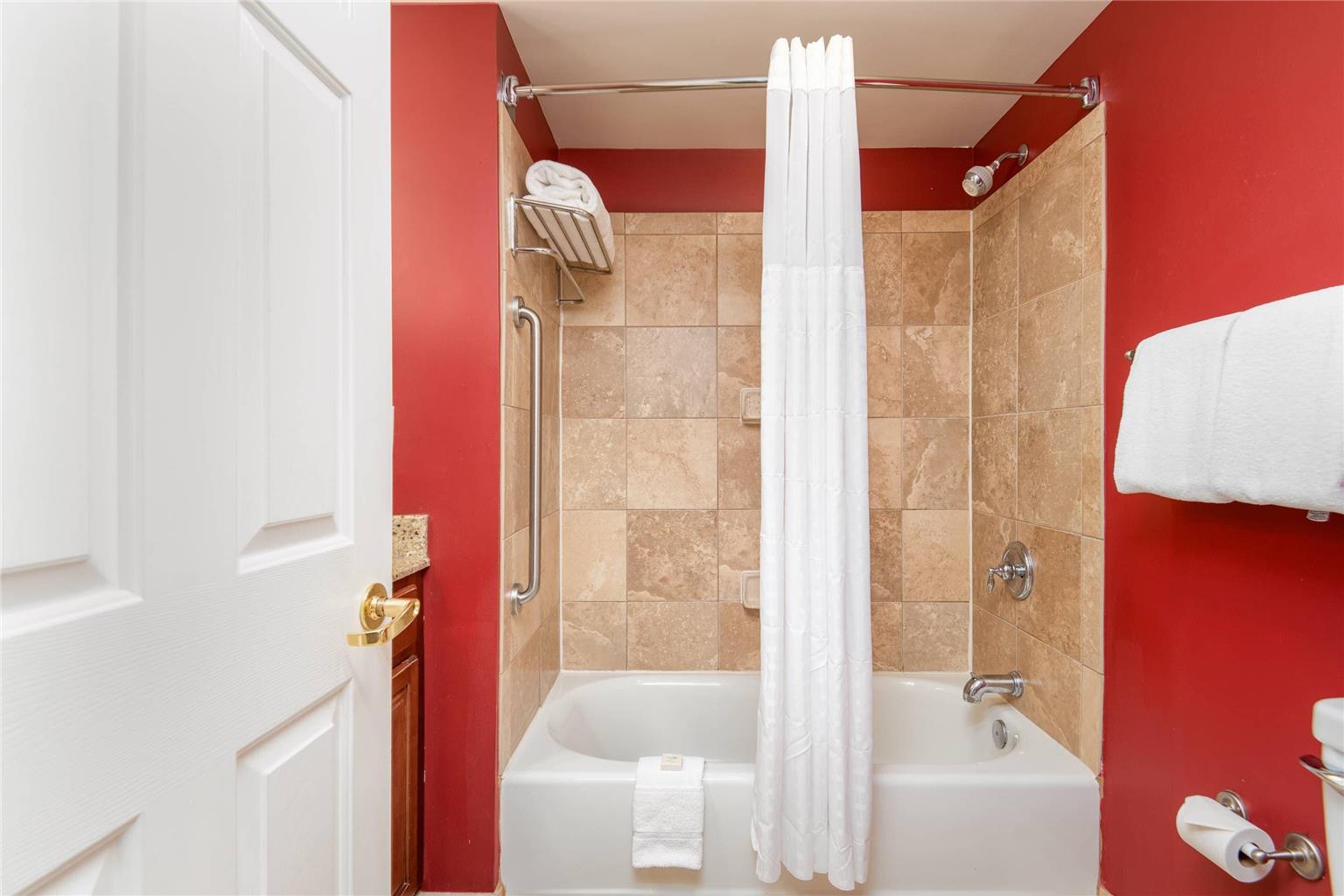 Arlington Court Suites a Clarion Collection Hotel - photo 47