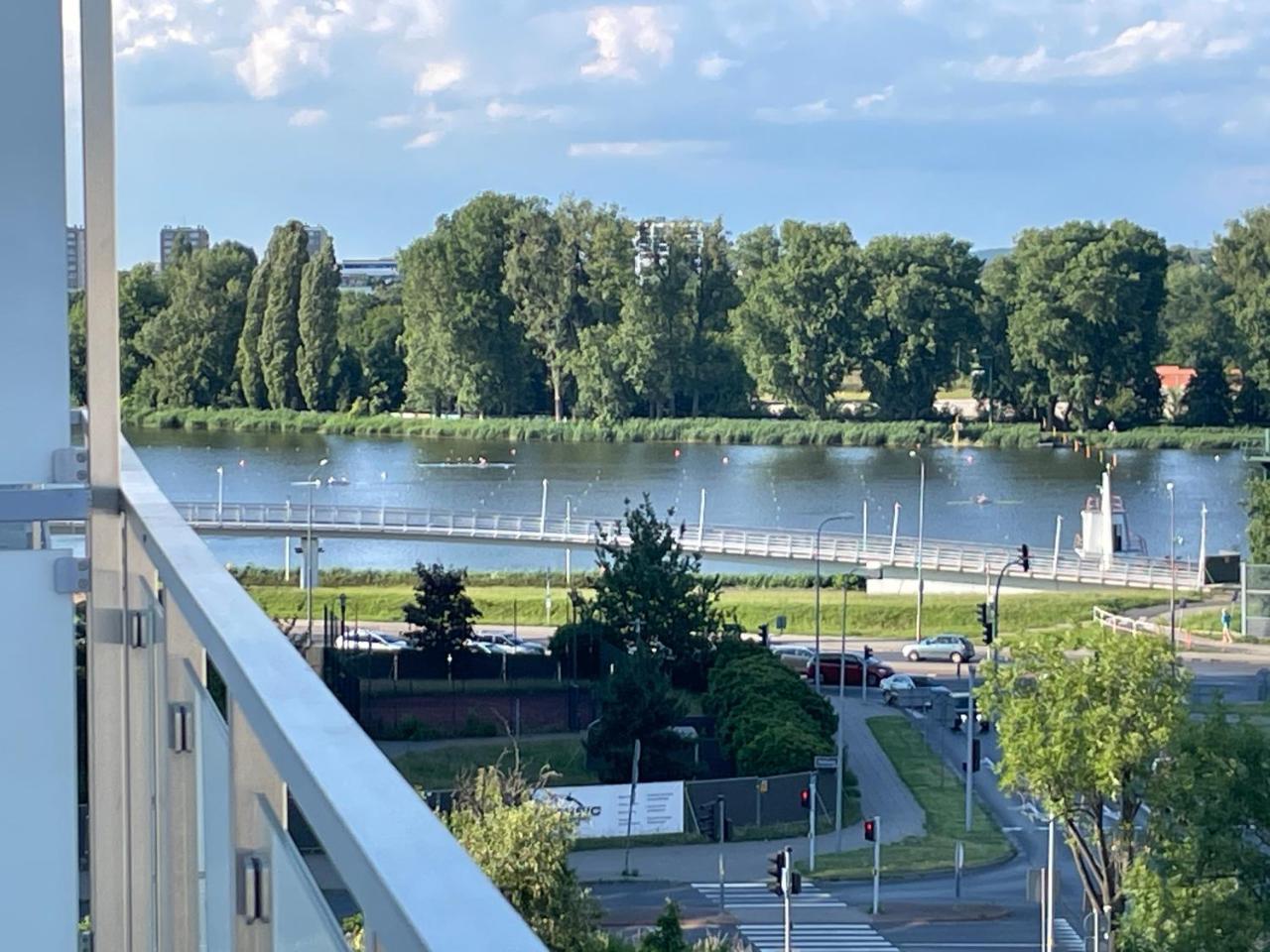 Z widokiem na jezioro i garażem — 4-Star Luxury Hotel in Poznan, Poland