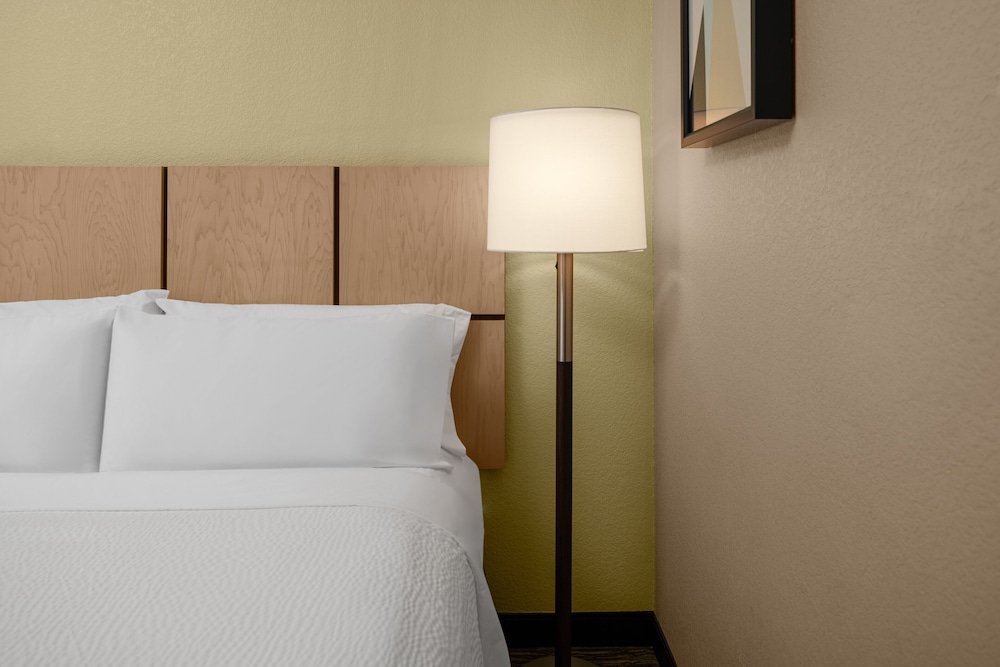 Candlewood Suites Turlock by IHG - photo 33