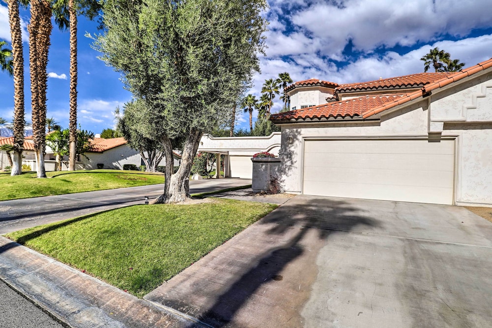 Chic Palm Desert Condo with Resort Style Amenities - photo 25