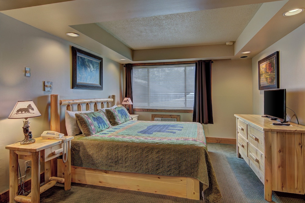 Eagle River Inn and Resort - photo 7