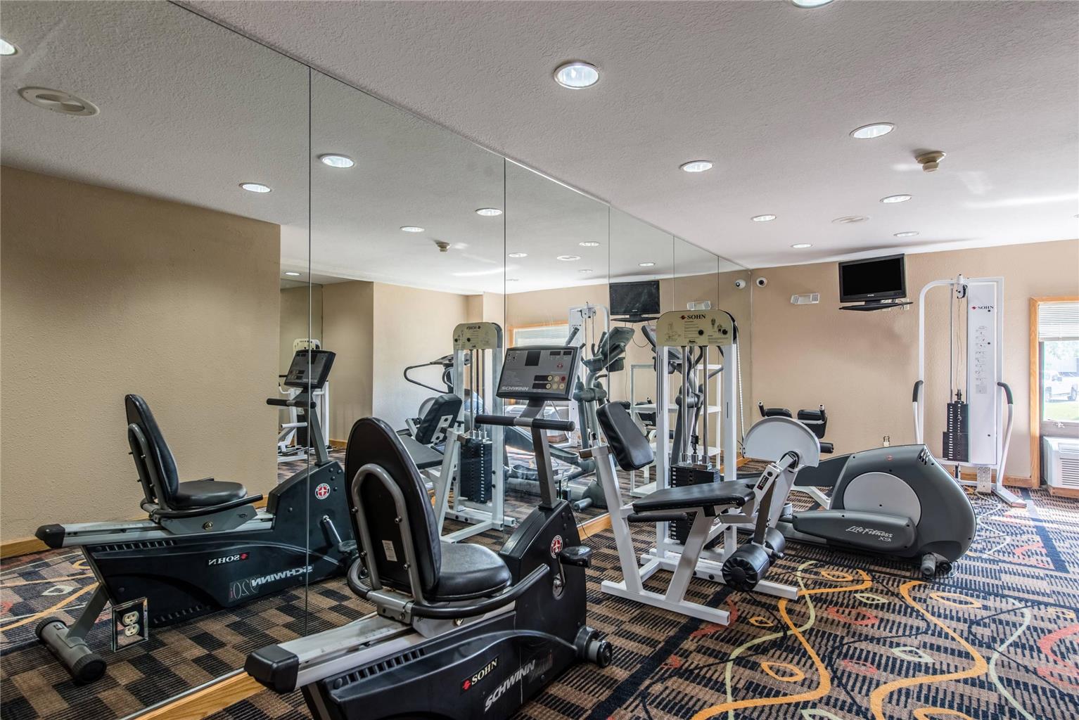 Quality Inn and Suites University Area - photo 58