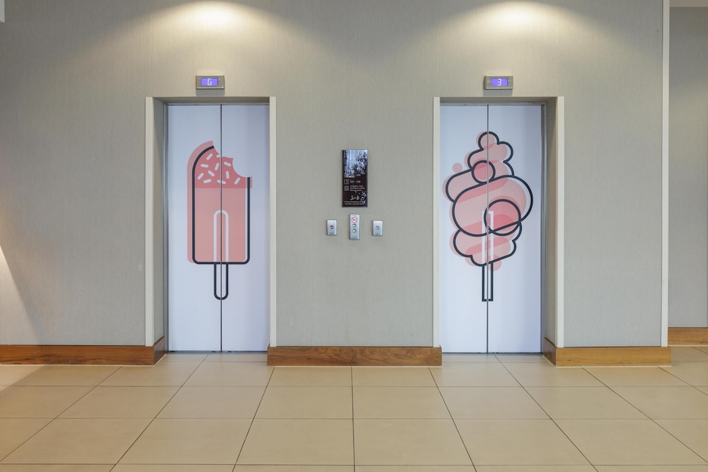 Hampton by Hilton Bournemouth — Bournemouth — photo 5
