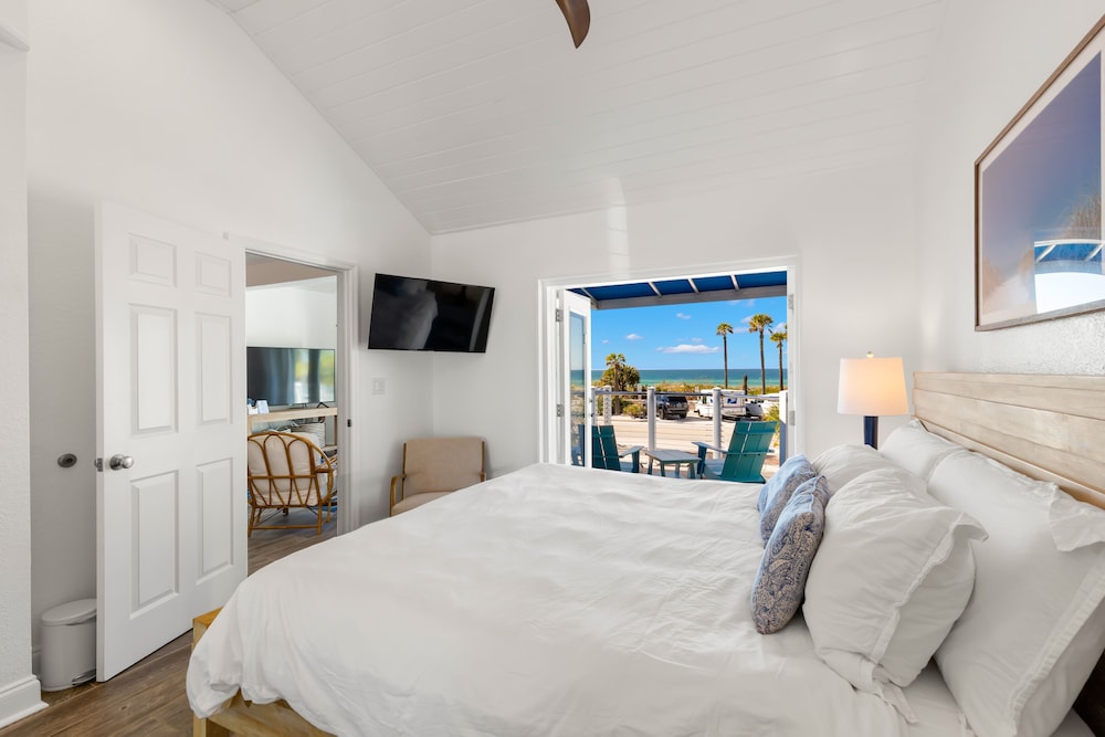 Inn on the Beach - photo 99
