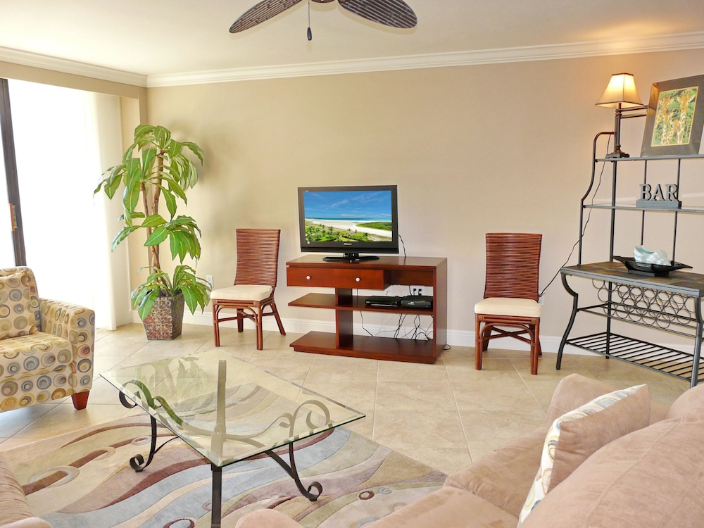 South Seas Tower 4 704 - photo 8