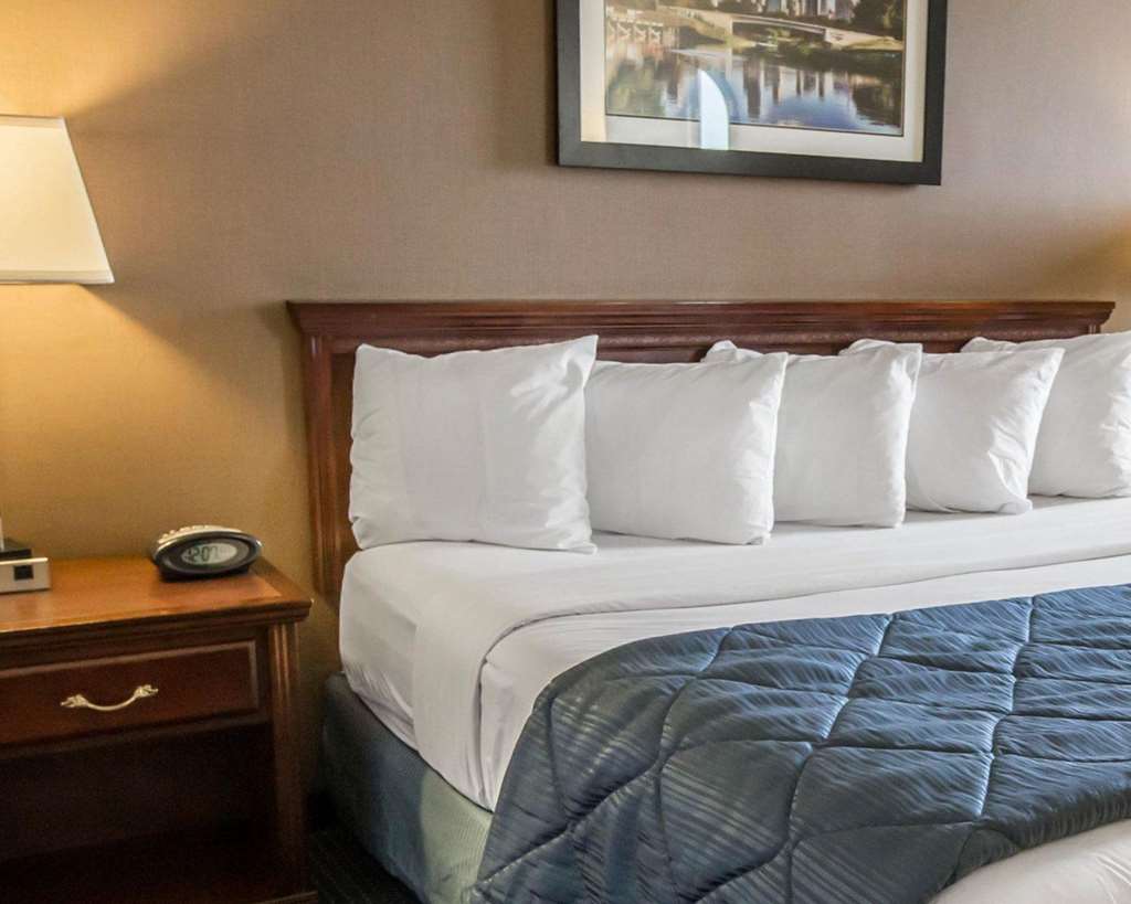 Quality Inn Schaumburg Chicago near the Mall - photo 5