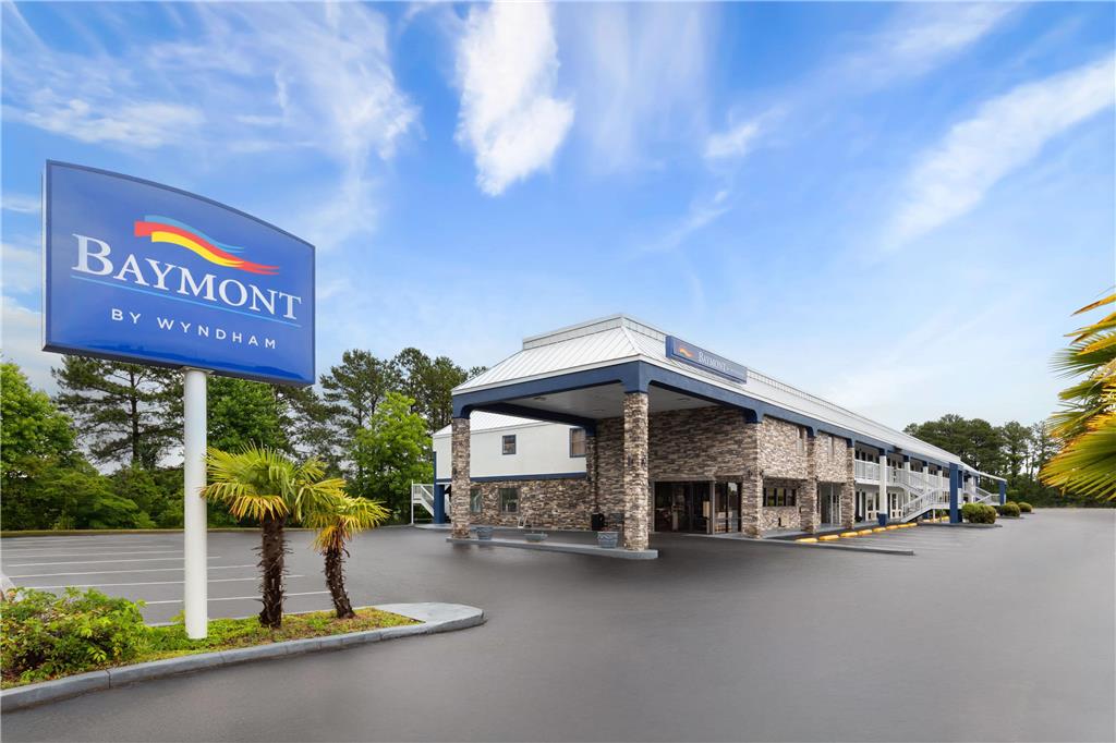 Baymont by Wyndham Richburg Chester Area in Columbia, United States