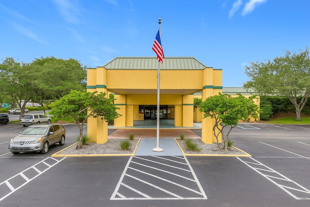 Stayable Jacksonville West - photo 39