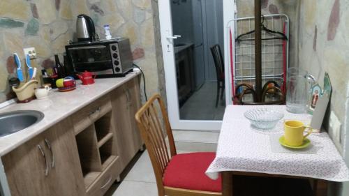 Guest House Ucha