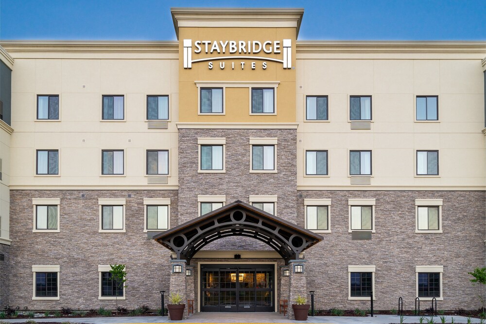 Staybridge Suites Newark Fremont by IHG - photo 55