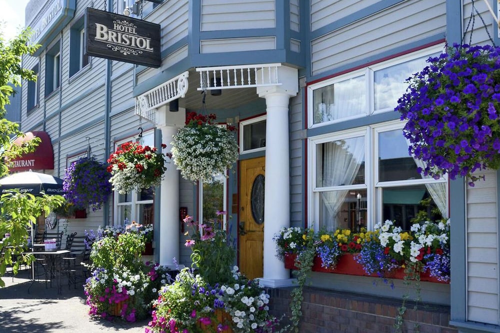 The Bristol Hotel — hotel in Steamboat Springs