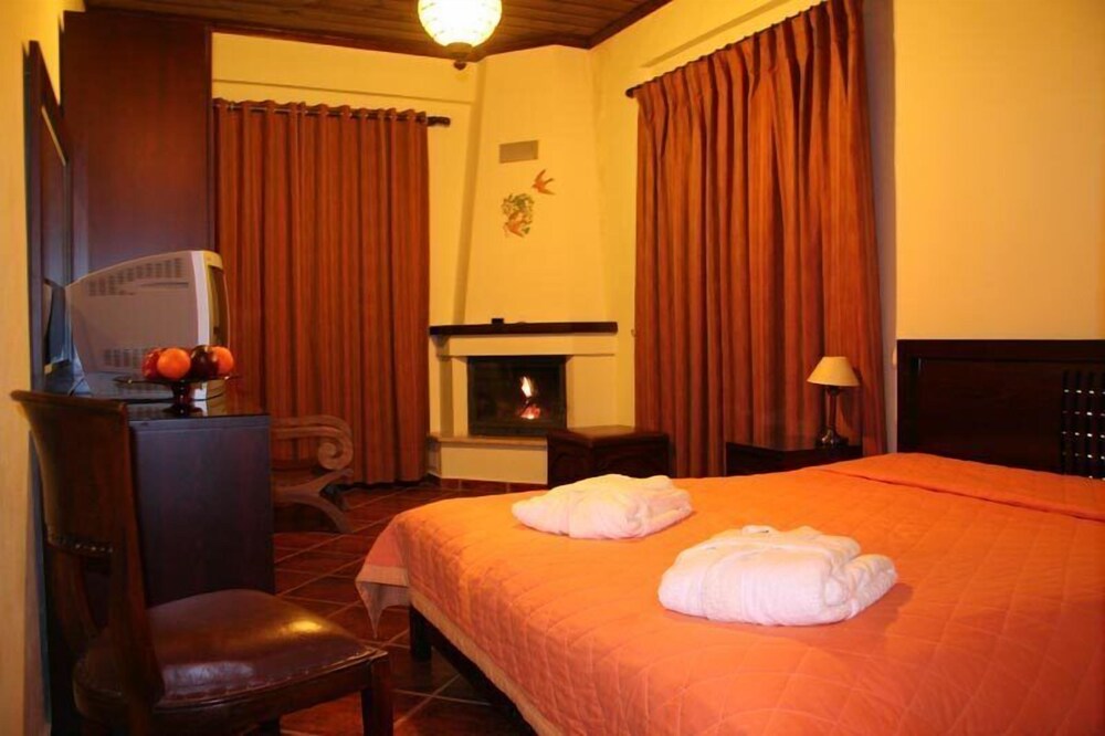Hotel Magiossi — Pyli — photo 3
