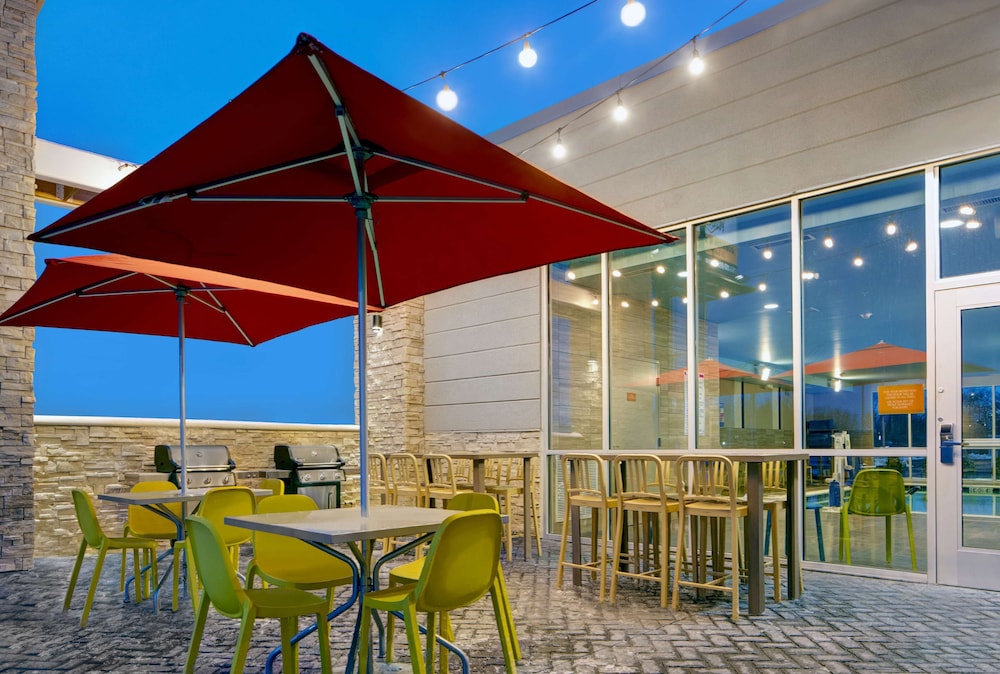 Home2 Suites by Hilton Richmond - photo 36