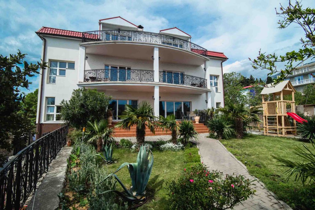 Villa Oneiro 9248018 — Alupka