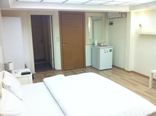 Gc Suites 1 — 4-Star Luxury Hotel in Istanbul, Turkey