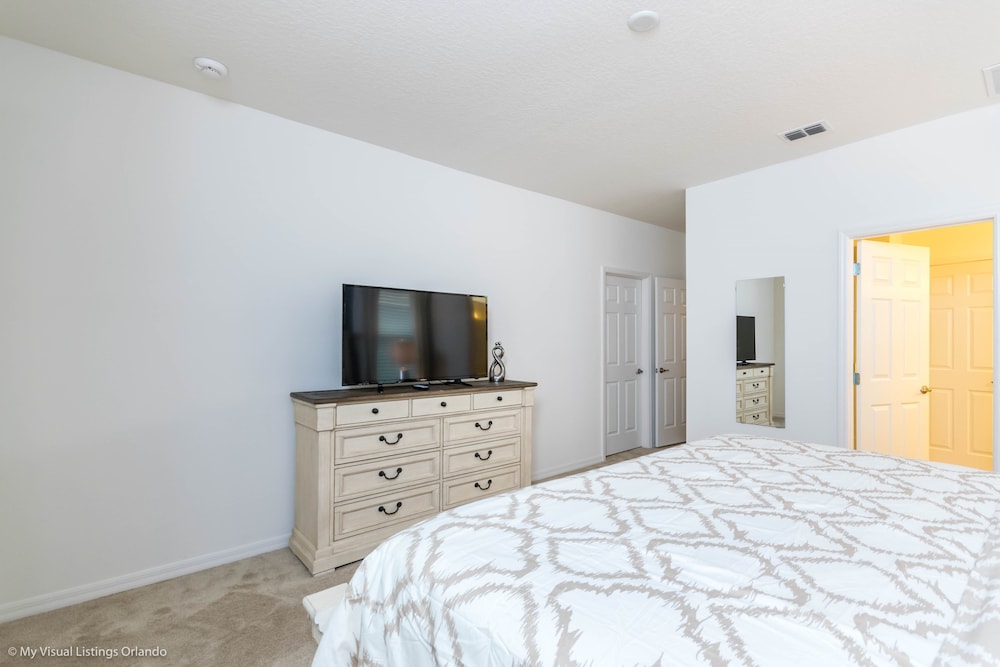 H6108amazing Brand new 9 Bedroom 7 Bathroom Resort - photo 18