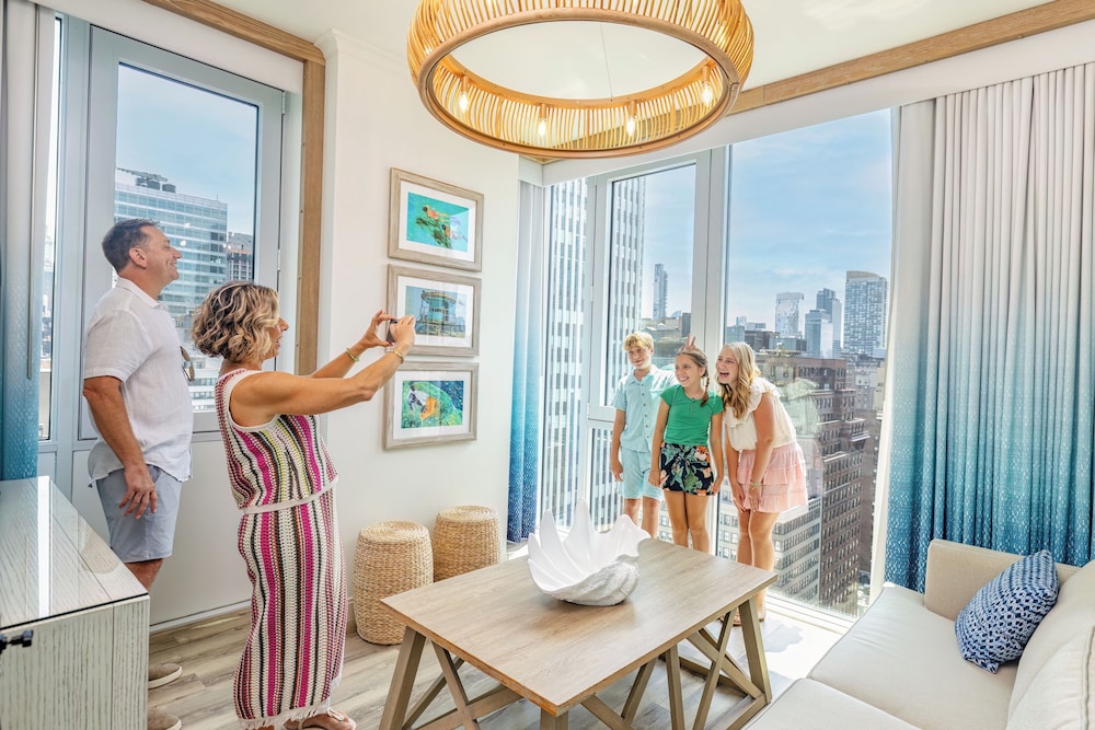 Margaritaville Resort Times Square - photo 27