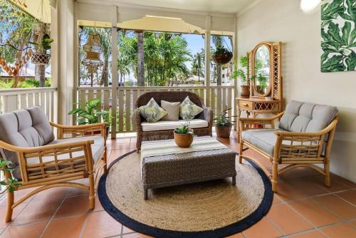 Bohemia Heights — 4-Star Luxury Hotel in Westcourt, Australia