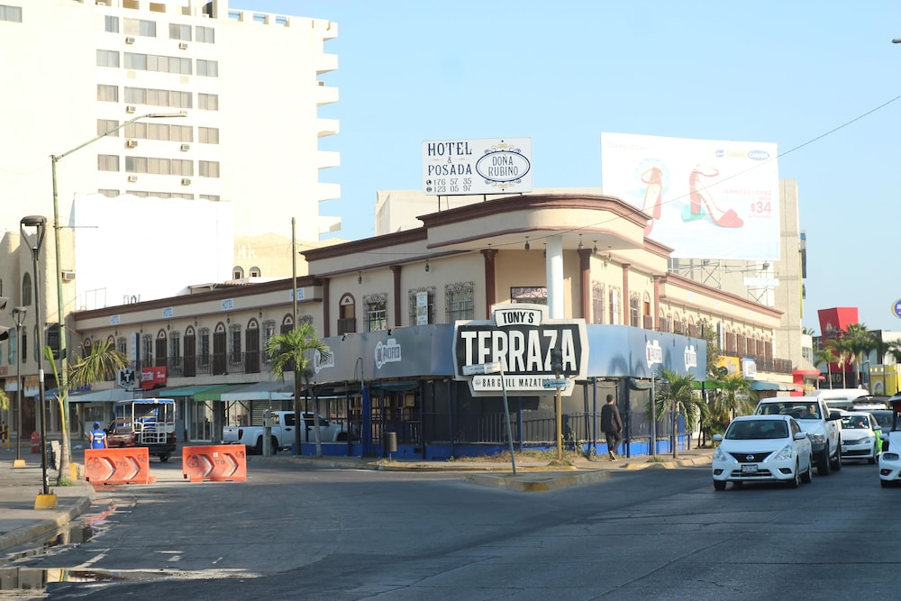 Hotel Posada Dona Rubino — Mazatlan
