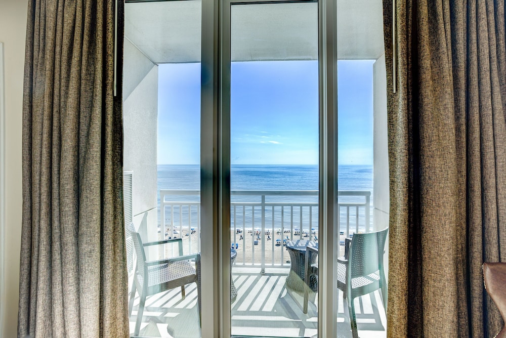 Hilton Vacation Club Oceanaire Virginia Beach - photo 18