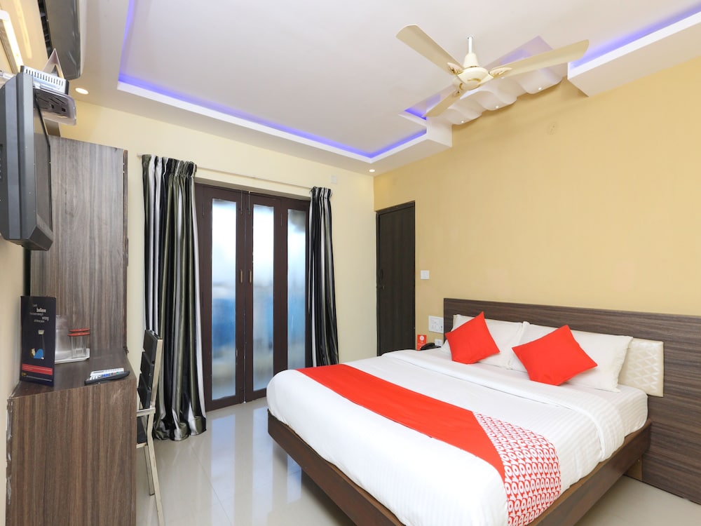 Oyo 14037 Central Inn - last minute hotel in Chennai