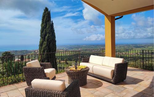 Cozy Home In Sciacca With Wifi — 4-Star Luxury Hotel in Sciacca, Italy