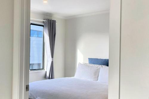 Fabulous River View Brand New House In Hamilton — 4-Star Luxury Hotel in Hamilton, New Zealand