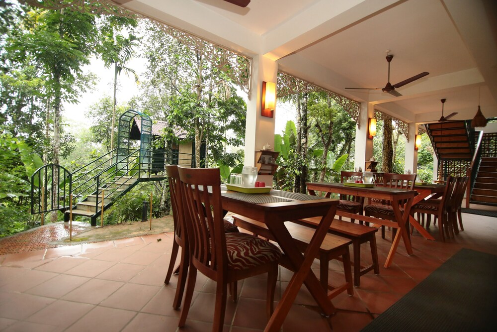 OYO 9348 Hotel Lonely Stay — hotel in Thekkady