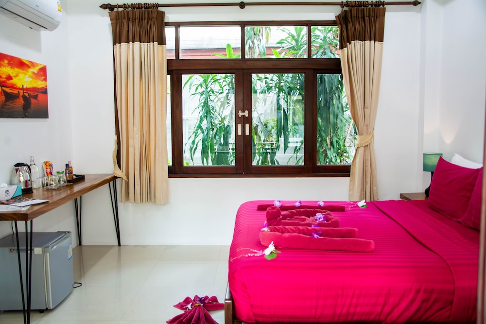 Amara Beach Resort in Ko Pha Ngan, Thailand