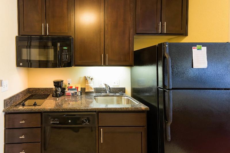 TownePlace Suites El Paso Airport - photo 67