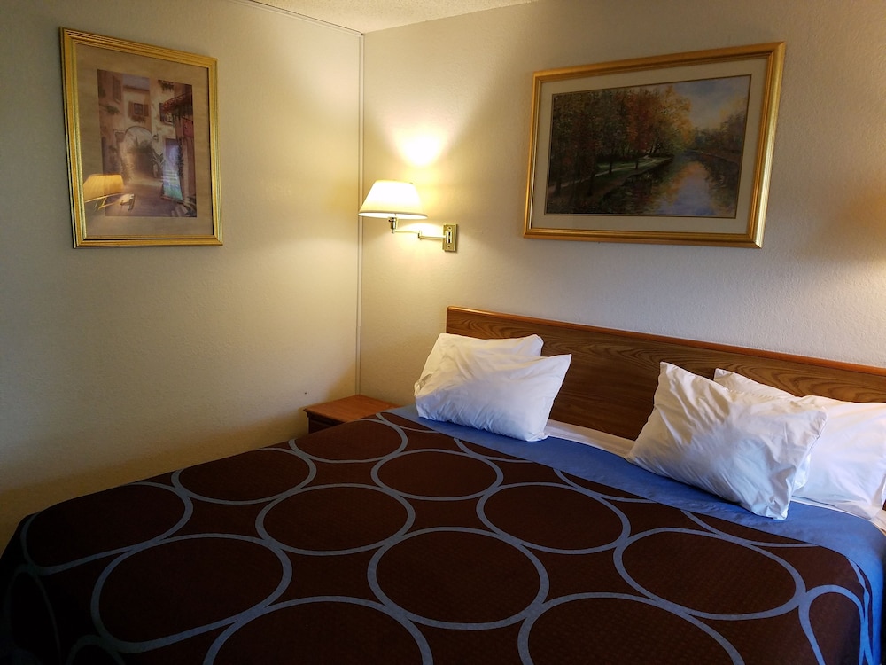Auburn Inn - photo 7
