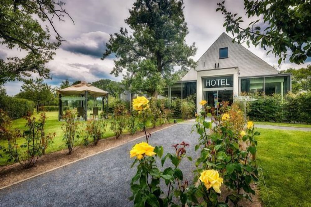Cleythil Hotel — hotel in Maldegem