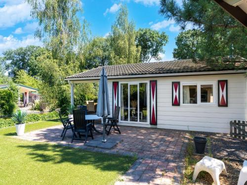 Holiday Home in Voorthuizen near Veluwe Forest — 4-Star Luxury Hotel in Voorthuizen, Netherlands