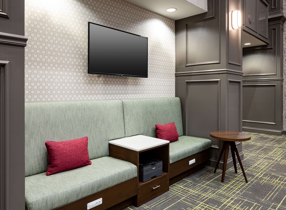 Hampton Inn & Suites Texarkana - photo 2