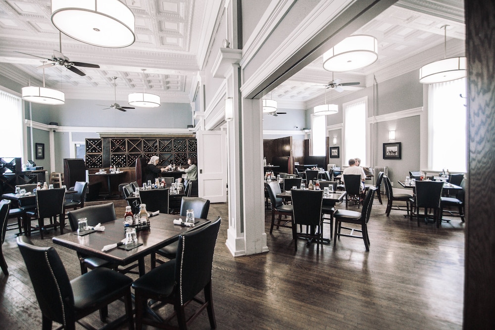 The Continental Hotel - photo 39