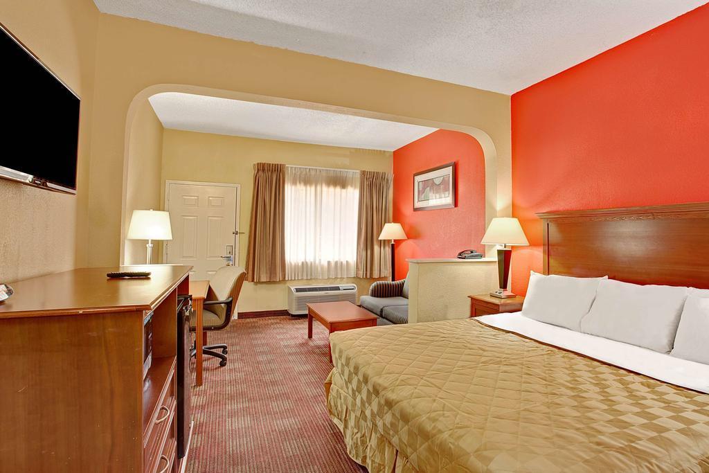 Americas Best Value Inn Memphis I 240 - photo 14