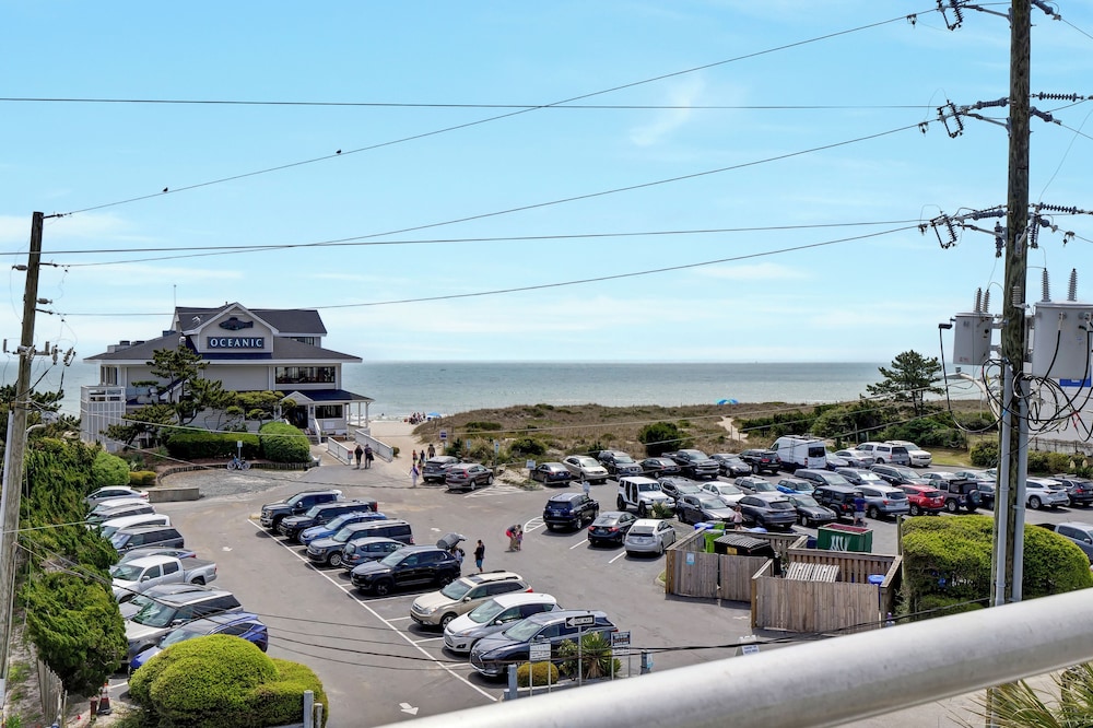 Sandpeddler Inn & Suites - photo 328