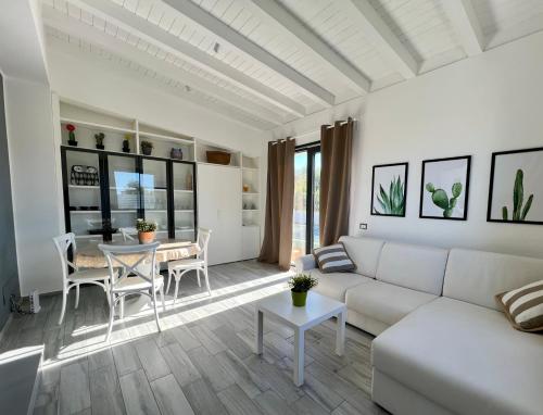 Rosalia Homestay Ponente Apartment — 4-Star Luxury Hotel in Cinisi, Italy